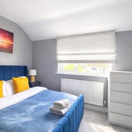 Copperfield House Medway - Free Parking