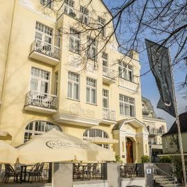 Hotel Alex an der Ahr，位于巴特诺因阿尔-阿尔韦勒的酒店