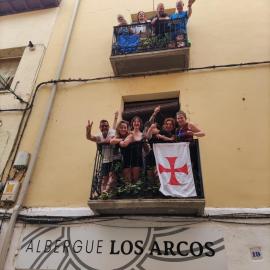 Albergue Los Arcos-solo para peregrinos-，位于洛斯阿尔科斯的酒店
