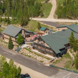 Hideaway Mountain Lodge，位于弗雷则的酒店