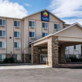 Comfort Inn & Suites Walla Walla，位于瓦拉瓦拉的酒店