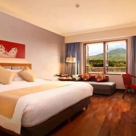 Monopoli Hotel Bukittinggi，位于武吉丁宜的酒店
