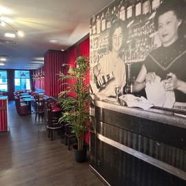 Hotel Le Divona "au coeur de Divonne"，位于迪沃讷莱班的酒店