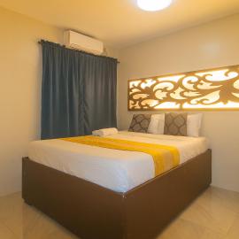 Algers Suites Bayan-Bayanan Marikina City，位于马尼拉的酒店