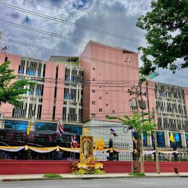 โรงแรมสวนดุสิต เพลส，位于Ban Nong Chaeng的酒店
