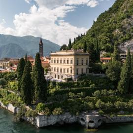 Hotel Villa Cipressi, by R Collection Hotels，位于瓦伦纳的酒店
