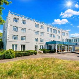 Manchester Airport Stanley Hotel by Belvilla,位于汉德福斯的酒店
