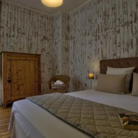 B&B Côté Moulin，位于Jayat的酒店