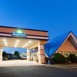 Days Inn by Wyndham Norman，位于诺曼的酒店