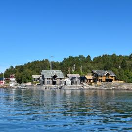 Amundøya Seaside，位于克里斯蒂安桑德的酒店