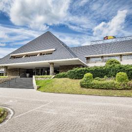 Van der Valk Hotel Assen，位于阿森的酒店