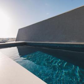 Seaside Luxury Home with Rooftop Pool