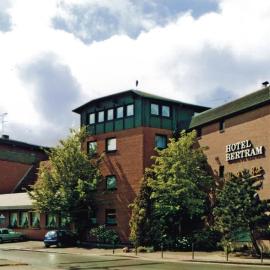 Hotel Bertram，位于施瓦姆施泰特的酒店