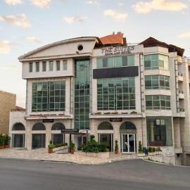 HighLand suites，位于阿列伊的酒店
