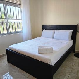 One bedroom apartment in Jinja with Lake Victoria views