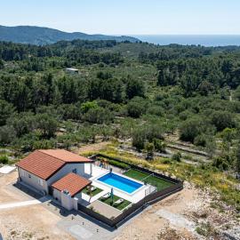 Villa Antea by Villas Guide，位于尼亚卢卡的酒店