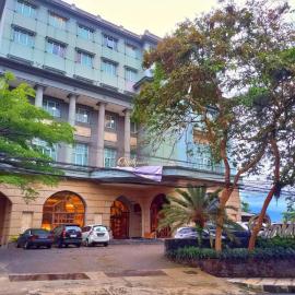 Onih Hotel，位于茂物的酒店