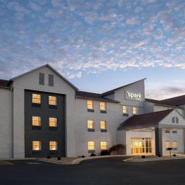 Spark by Hilton St Robert Fort Leonard Wood，位于圣罗伯的酒店