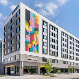 Cambria Hotel Denver Downtown RiNo，位于丹佛的酒店