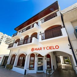 Mar y Cielo，位于内科切阿的酒店