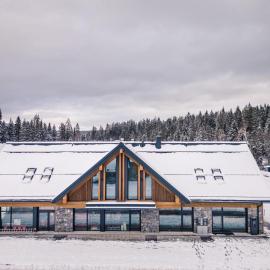 Ski and Bike Residence，位于伊斯泰布纳的酒店