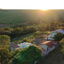 Quintal De Minas，位于德尔菲诺波利斯的酒店