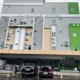 Hotel O near Mall Panakukkang formerly Al-Badar Hotel Syariah，位于马卡萨的酒店