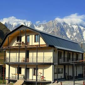 Guesthouse Angelina，位于乌树故里的酒店