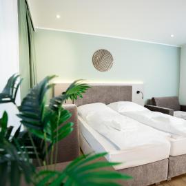 Living Inn am Schlosspark - Zentral, Parkplatz und Kitchenette,位于雷达-维登布吕克的酒店