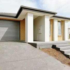 Modern Home Canal Berwick，位于伯威克的酒店