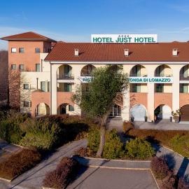 Just Hotel Lomazzo Fiera，位于洛马佐的酒店