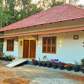 Mamoksha Riverdale，位于Padinjarathara的酒店