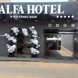 Alfa Hotel，位于Nerópolis的酒店
