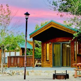 Boulder Creek RV Resort，位于隆派恩的酒店