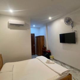 Khách sạn Kiến Đức，位于Kiến Ðức的酒店