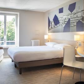 Brit Hotel Mâcon Centre Gare，位于马孔的酒店