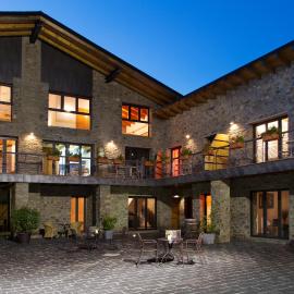 Allotjament Rural Cal Miquel，位于Anserall的酒店