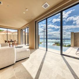 Kandor Resort Okinawa，位于今归仁村的酒店