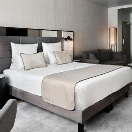 Leonardo Royal Hotel Warsaw，位于华沙的酒店