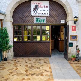 Hôtel Le Saint Martin，位于布尔圣玛丽的酒店