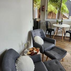 Noojee views - cozy studio，位于Noojee的酒店