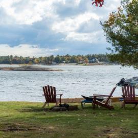 Lakefront Sand Bay Resort with Private Beach and BBQ