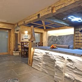 ArtiStone - "Ancient Lodge"，位于Saint-Christophe的酒店