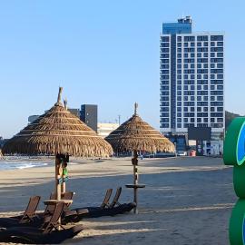SurfResort INN-The City YangYang，位于襄阳郡的酒店