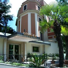 Hotel Delle Muse，位于罗马的酒店