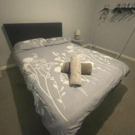Modern 3-Bed House in Ramsgate Close to Seafront，位于拉姆斯盖特的酒店