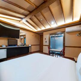 Hotel Petit Gimpo，位于金浦的酒店