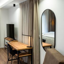 The Hill Aparthotel，位于莫斯塔尔的酒店