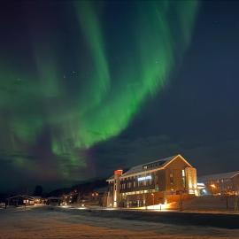 Dombås Hotel，位于杜姆奥斯的酒店