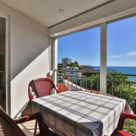Beachfront Sunset Apartments Sutomore，位于Brca的酒店